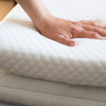 Weiches, EMF-geschütztes Matratzencover für gesunden Schlaf und Strahlenabwehr.